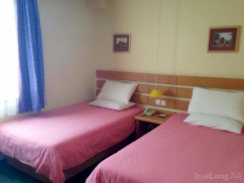 Home Inn Guangzhou Guangdong University Of Foreign Studies Baiyun Avenue Εξωτερικό φωτογραφία